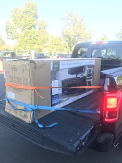 Hauling truck