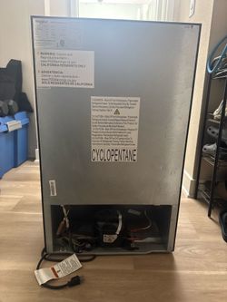 Whirlpool mini fridge