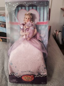 Beautiful new lonely hearth doll
