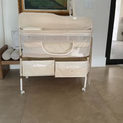 Baby Changer 