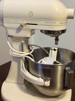 KitchenAid Heavy Duty Bowl-Lift Stand Mixer (10 Speeds) + 3 Attachments – $250 OBO