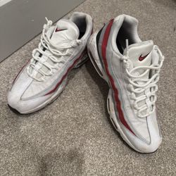 Nike Air Max 95 Essential sneakers SIZE 10 MEN 