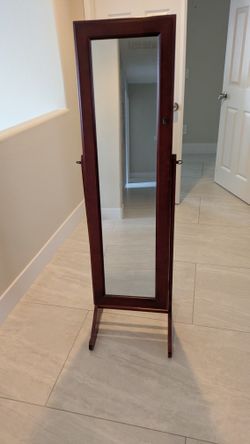 Lori Greiner Mirrored Jewelry Cabinet