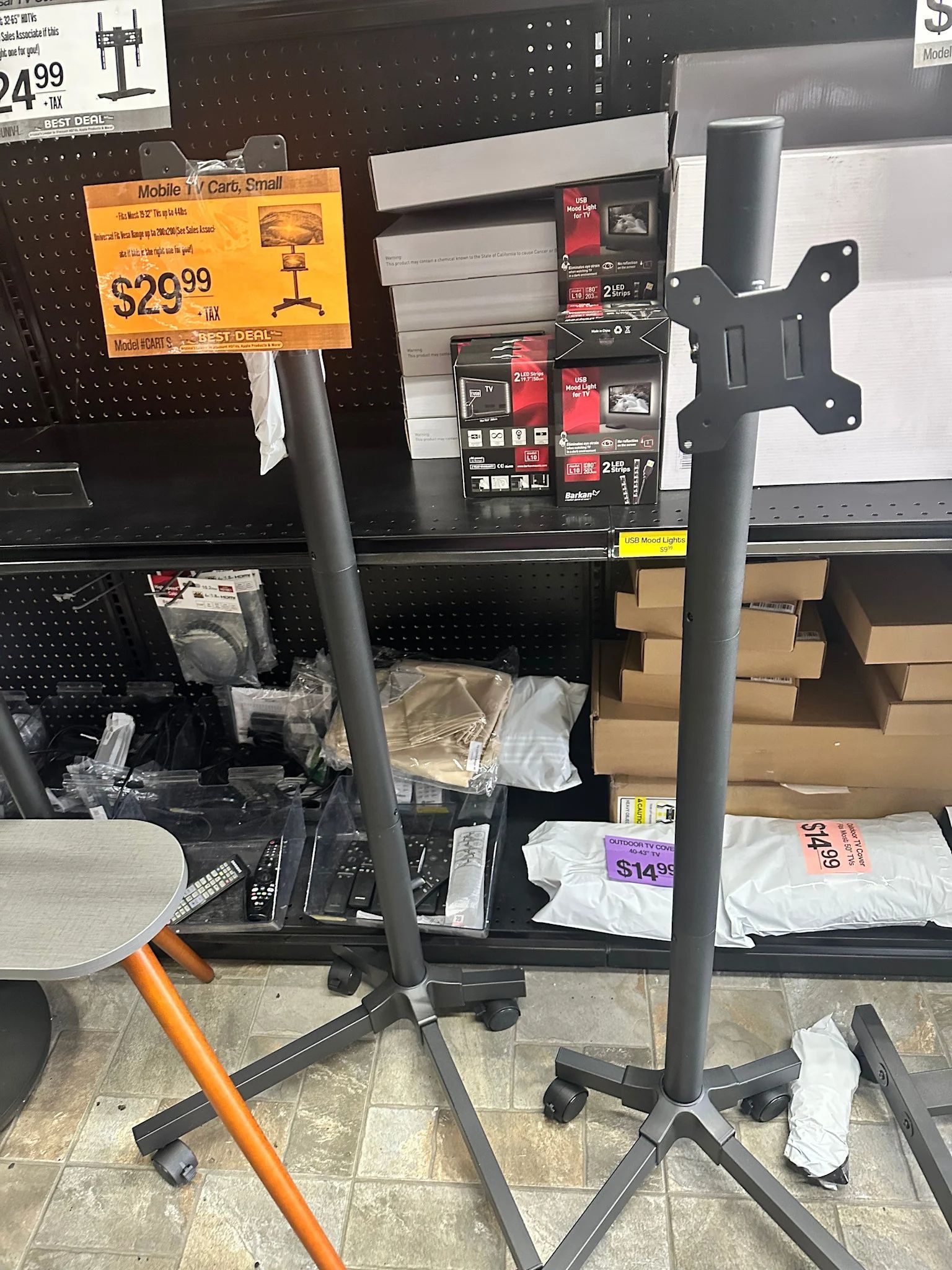 FRESH STOCK IN!!! FULLY ASSEMBLED MOBILE TV STAND FOR 19-32 INCH LCD LED FLAT/CURVED PANEL SCREEN TVS, TILT TV CART HOLDS UP TO 44LBS PORTABLE STAND R