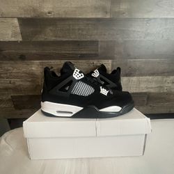 Jordan 4 White Thunder 
