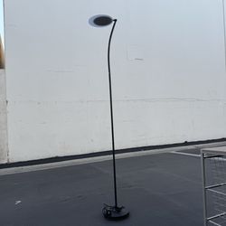 Castor LED Torchiere Metal Floor Lamp Very Good Condition 