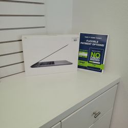 2018 Macbook Pro I7, 2.6ghz, 32gb, 500gb ☆ Ask About Our Macbook Inventory ☆