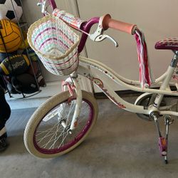 Girls Schwinn Bike - Fits 6-8 Year Old - 18 Inch Tire