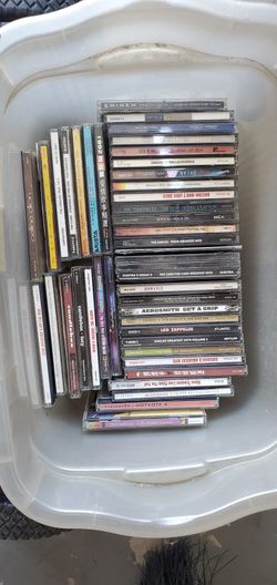 Cds , Around 130 CDs . Pop, Rock, Etc.... 