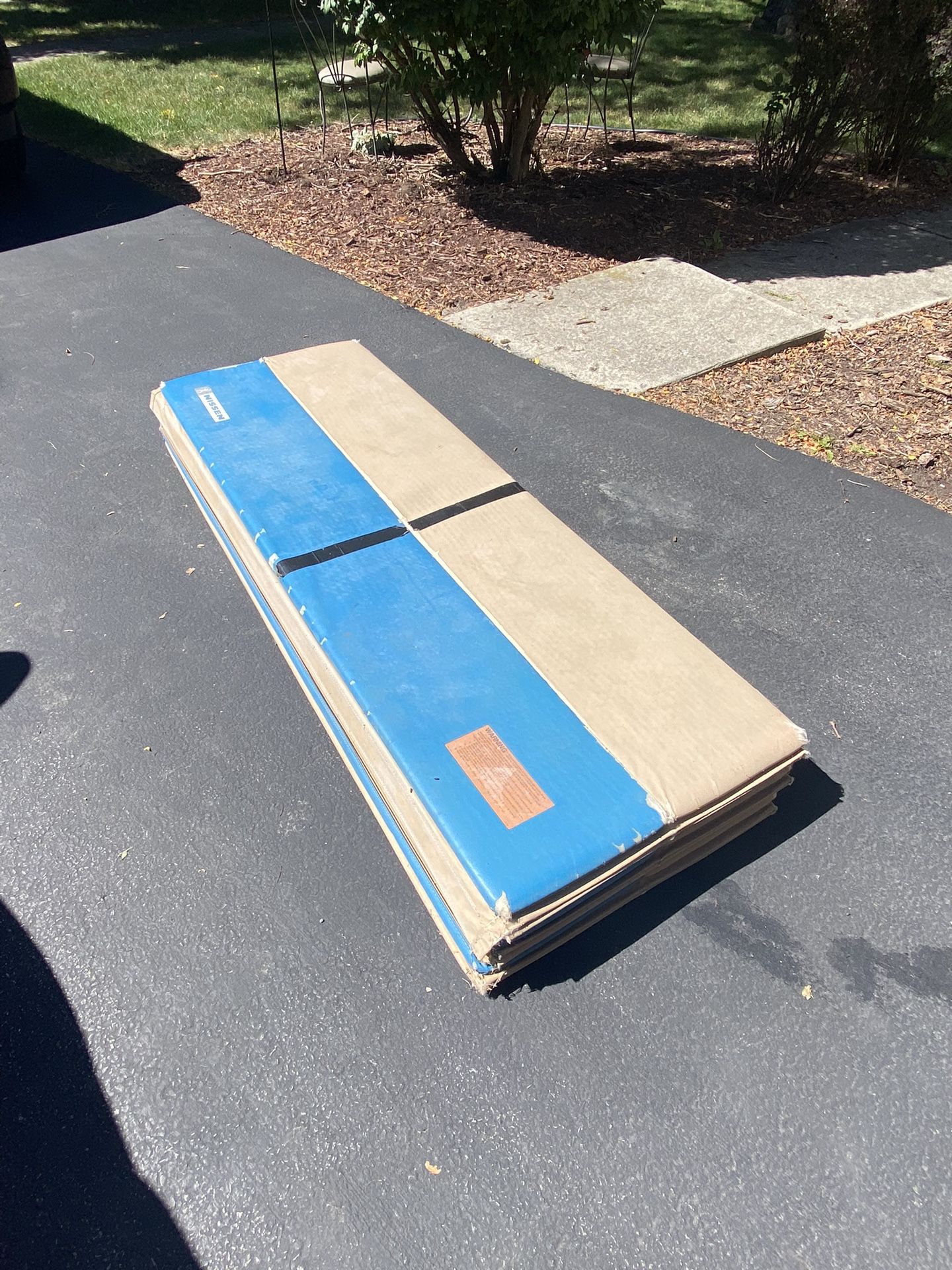 Nissen 6’ x 12’ / Tan and Blue Gymnastics Folding Mat