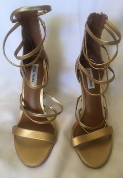 STEVE MADDEN HIGH HEELS GOLD WOMEN SZ 9 1/2