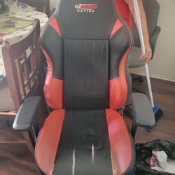Silla  [Chair]