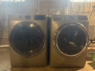 GE Smart washer and dryer set