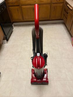 Near new dirt devil $25