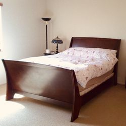 Queen Size Wood Bed Frame 