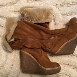 Bakers Brown Suede Wedge Boots Faux Fur Trim Women’s Winter Boots
