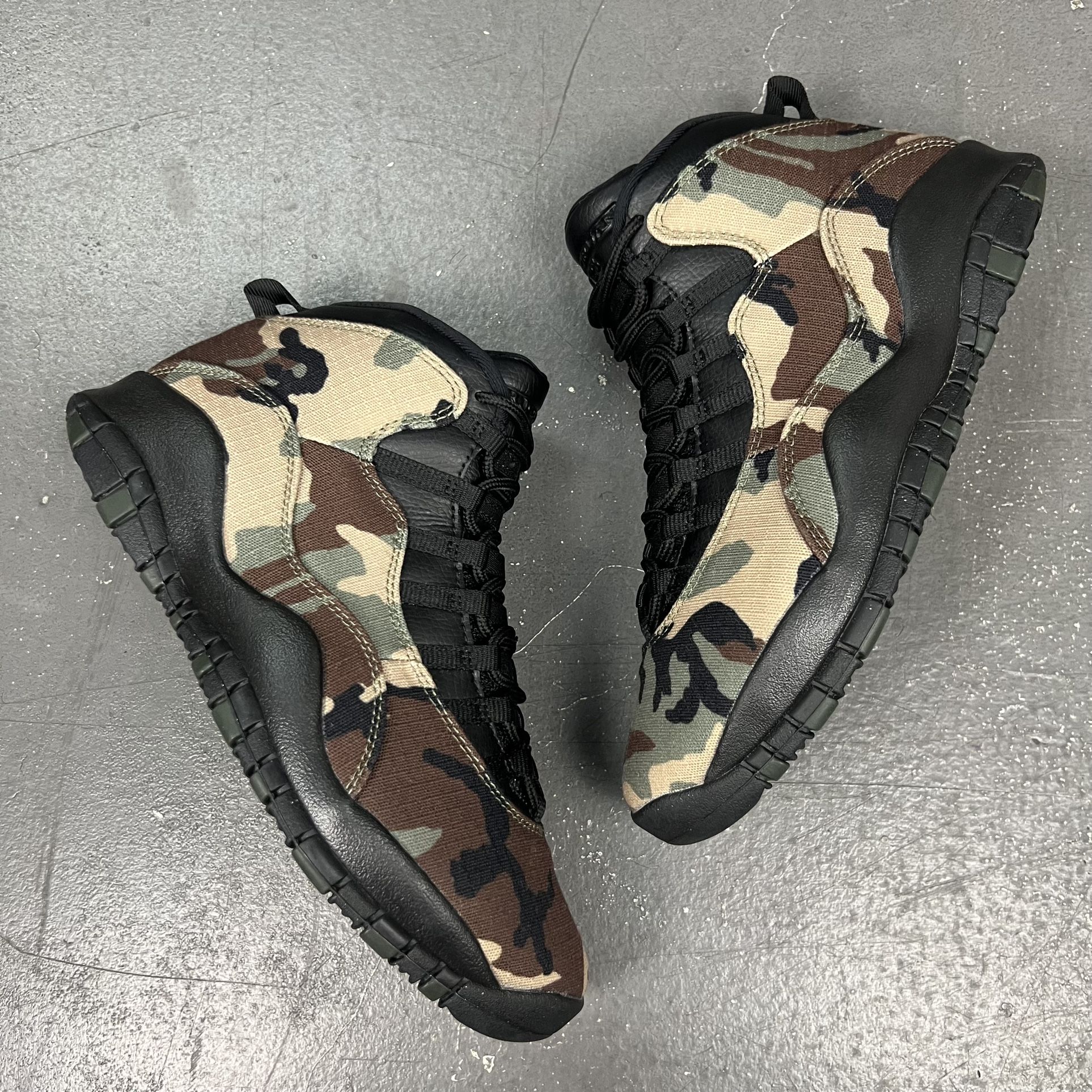 Jordan 10 2025 retro woodland camo