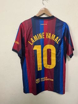 FC Barcelona Lamine Yamal #10 Soccer Jersey
