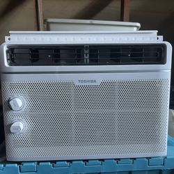 Toshiba AC In Window Unit