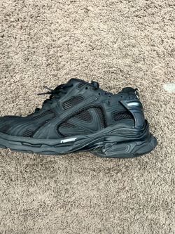 Balenciaga runner need gone