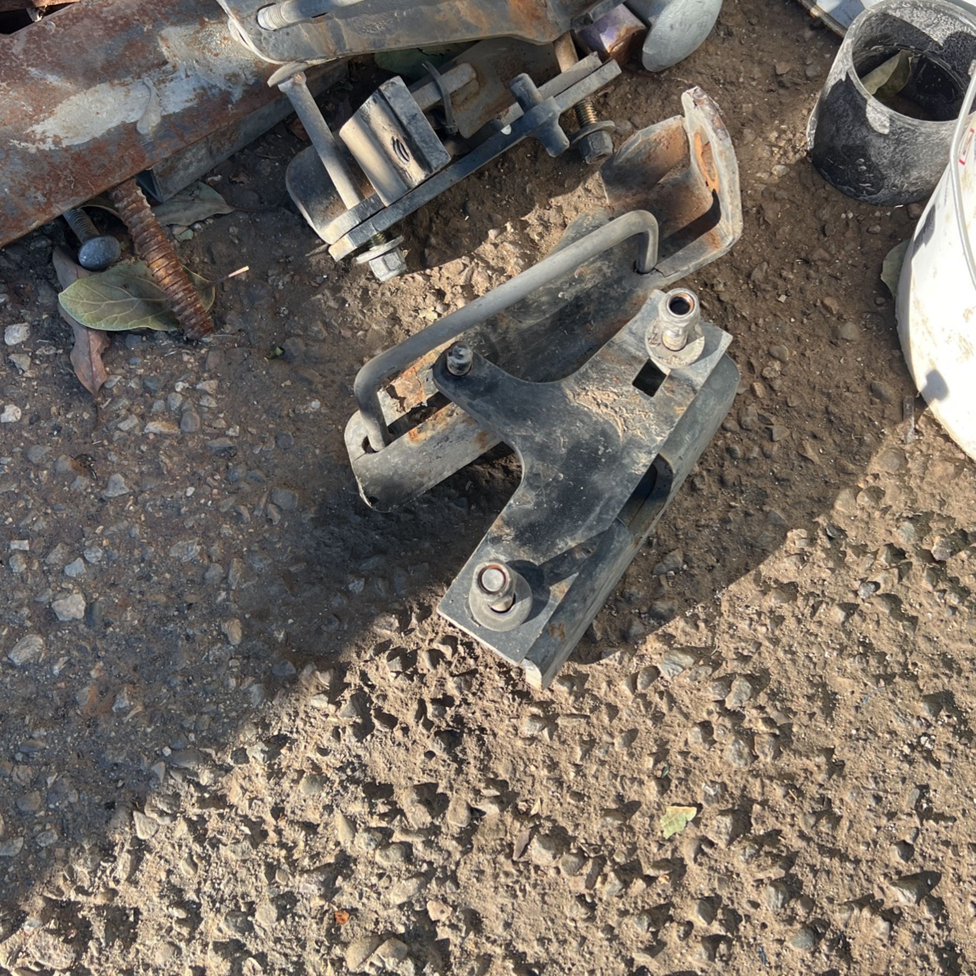 Ram 3500 Fifth  Wheel Goose Neck Rail Kit 