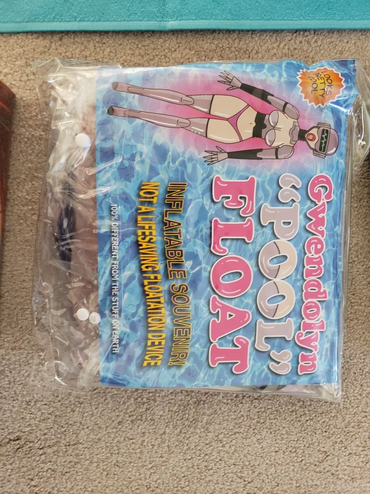 RICK AND MORTY RICKMOBILE GWENDOLYN POOL FLOAT EXCLUSIVE