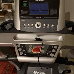 Life Fitness Treadmill