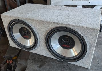 12 inch subwoofers and sealed box