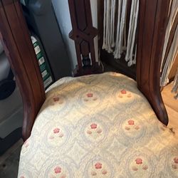 Antique Chair Last One 