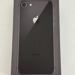 iPhone 8 unlocked excellent condition