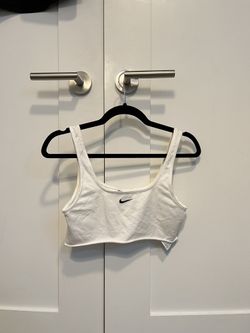 Nike logo cropped tank top white