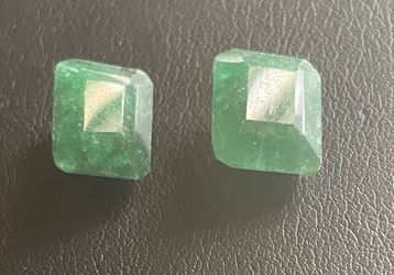 2 large green gemstone