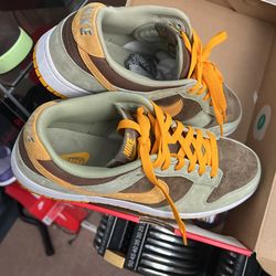 Low Dunk Dusty Olive Sz10