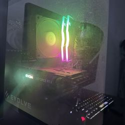 Evolve Gaming PC w/ Monitor, Keyboard & Mouse 