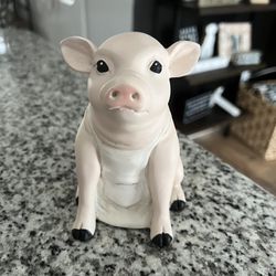 Small Pig Statue