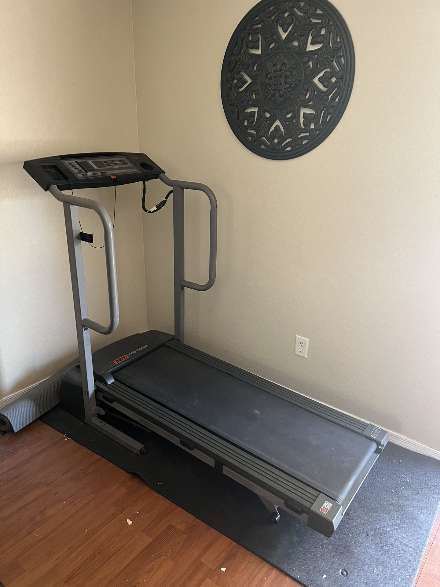 Proform 385 online treadmill