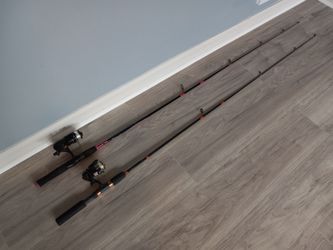 Two 5'6" fishing rod / reel combos $15 for the pair
