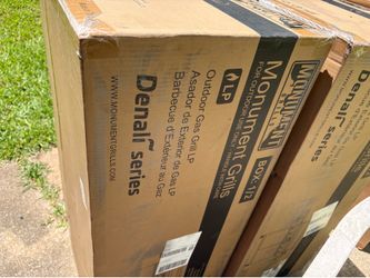 Denali 605Pro | Stainless Smart Propane Gas Grill