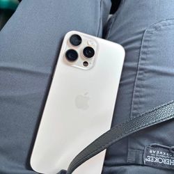 IPhone   16  Pro   Max   512gb 