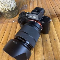 Sony A7ii+ FE 28-70mm F3.5-5.6 OSS Full-frame Lens 