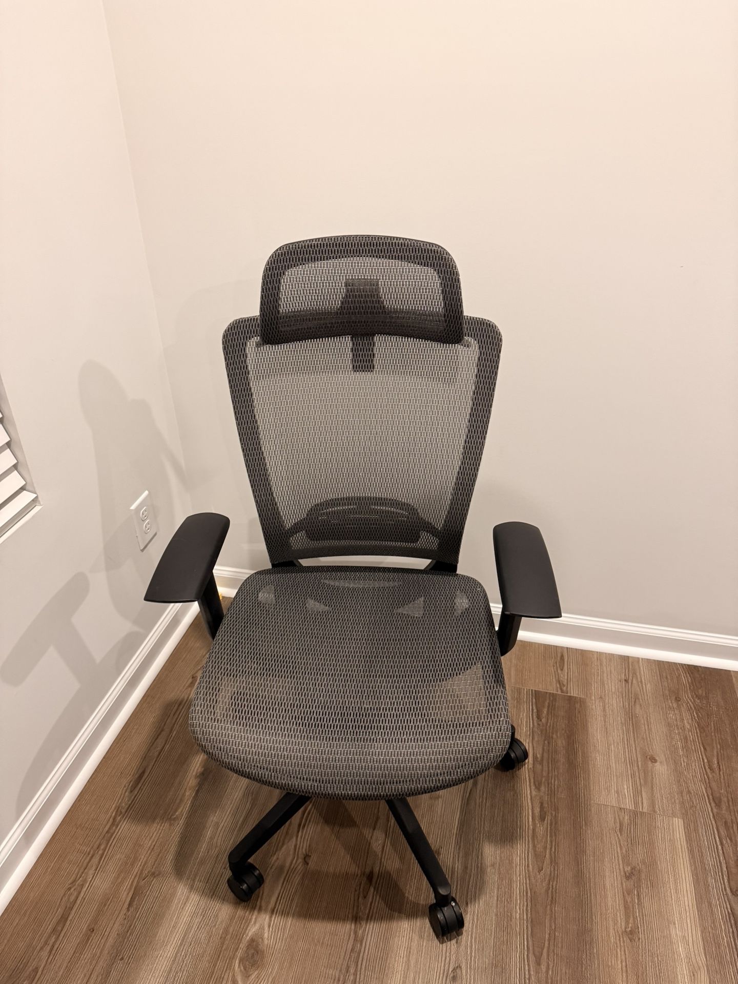 Ergonomic Mesh Office Chair w/ Lumbar Support & Adjustable Armrests