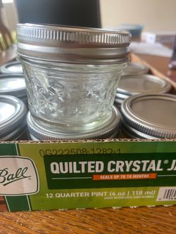 Ball Quilted Crystal Mason Jars 12-Pack 4oz