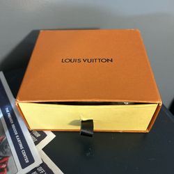 Louis Vuitton belt size 110/44