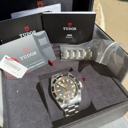 Tudor Black Bay 58 39mm Oyster Bracelet GMT Master Submariner Style Dive Watch Full Complete Set Authentic With Receipt 