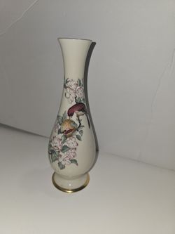 Vintage Lenox 24kt Trim Vase 