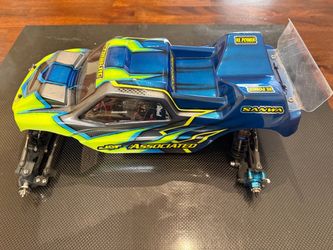 Team Associated B6.4 Stadium Truck
