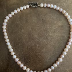 Vintage Fresh Water Pearl Necklace 