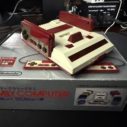 Famicom mini classic console