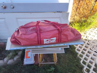 Catcher Gear For Child & 2 Bats