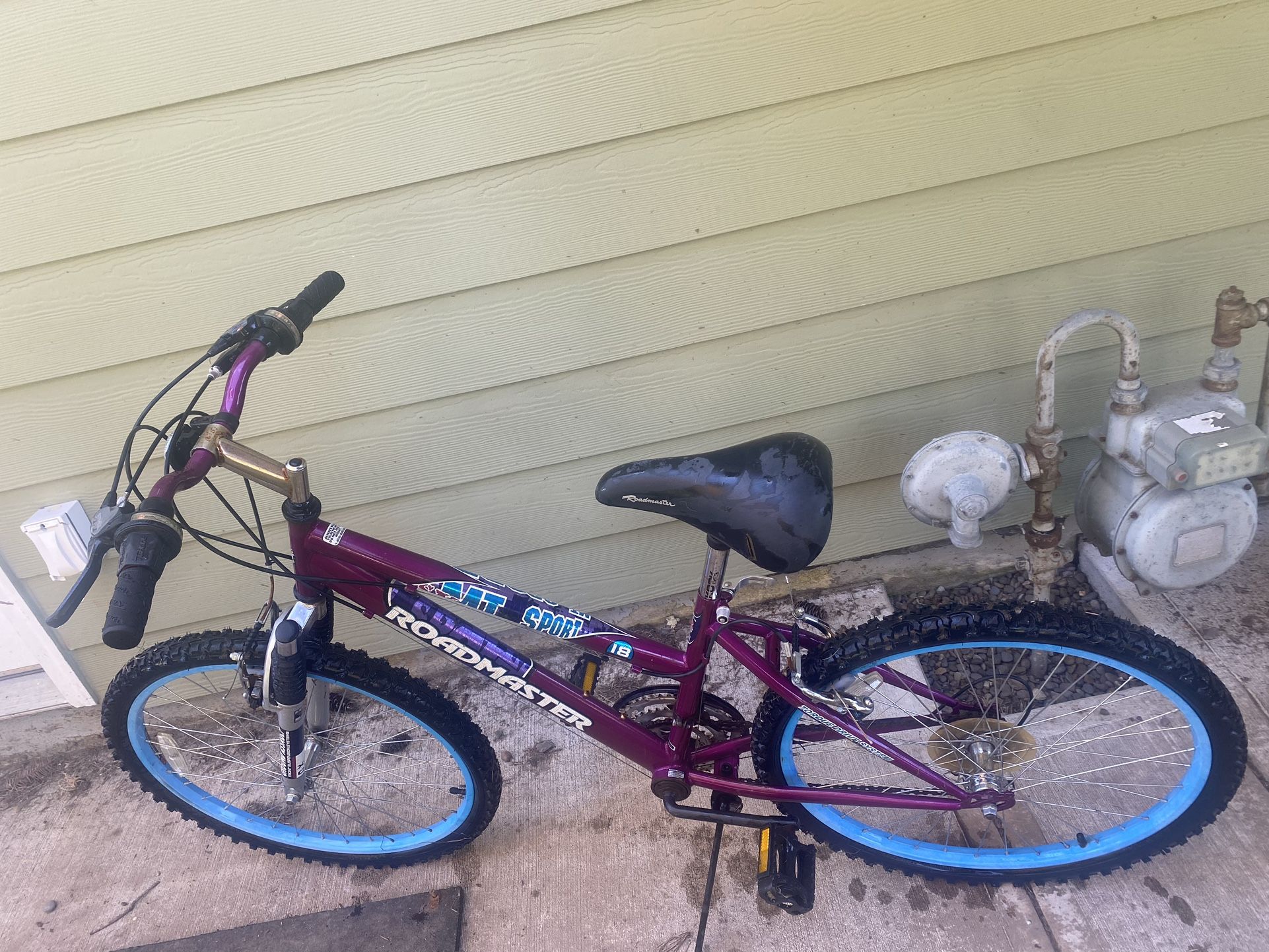 ROADMASTER MT. SPORT SX 18 SPEED SHIMANO WOMEN'S MOUNTAIN BIKE